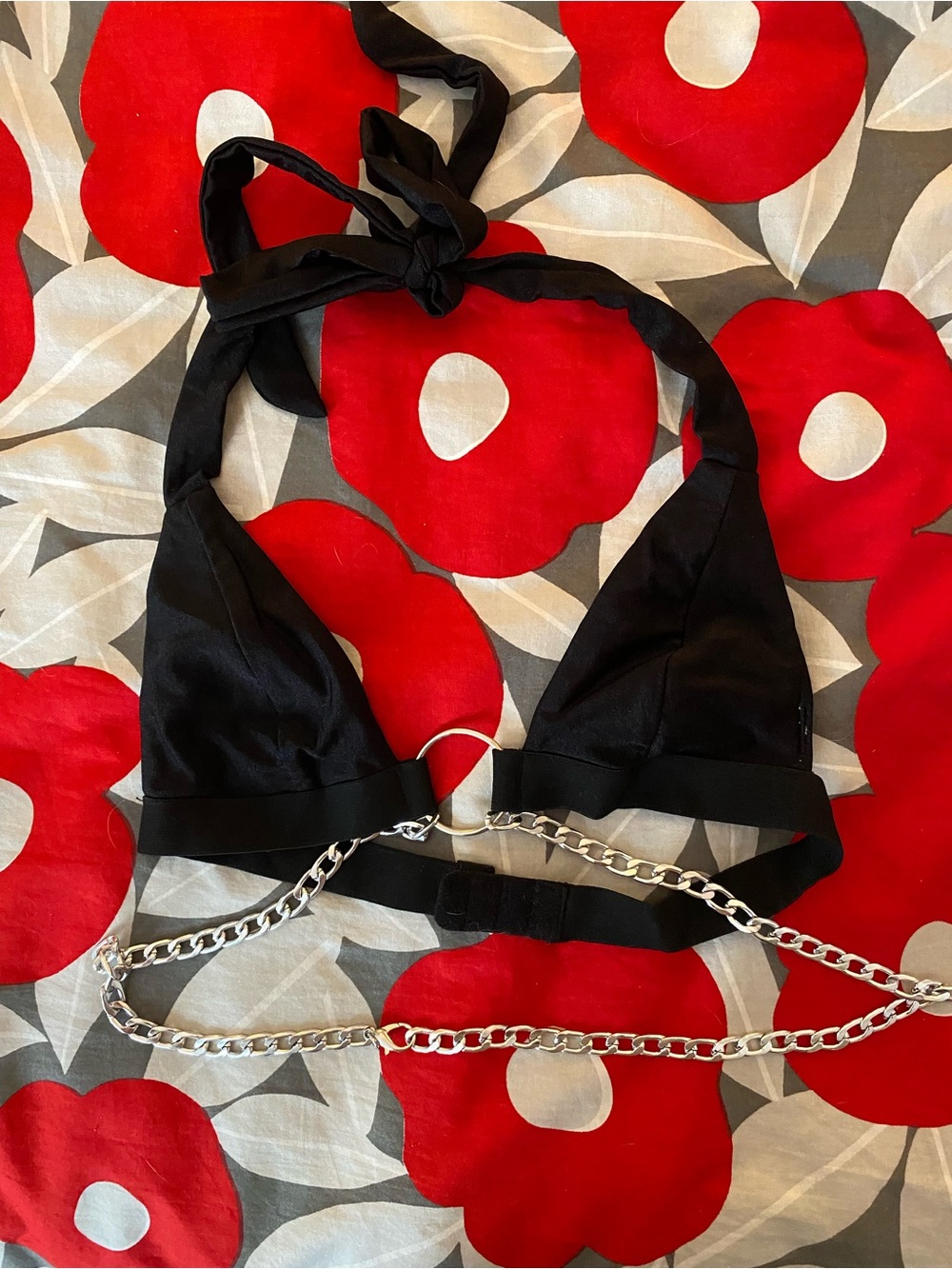 iHeartRaves black top w chain